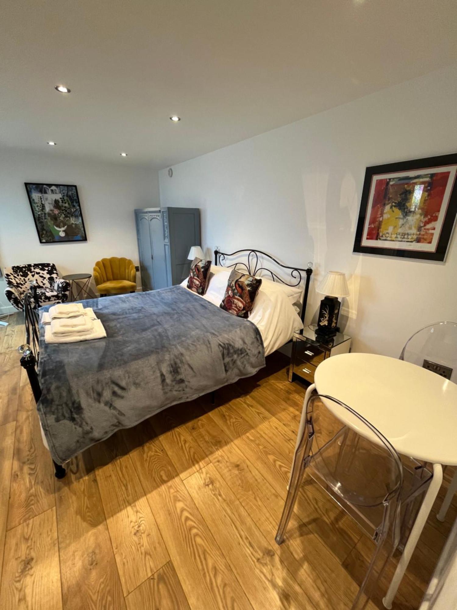 The Citiroom Chichester Esterno foto